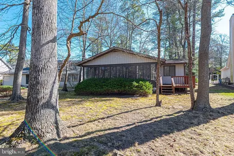 Exterior - 13 Drawbridge Rd, Ocean Pines, MD 21811 photo 8 of 10