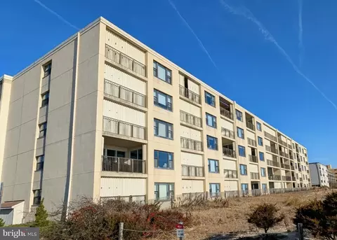 5201 Atlantic Ave #205, Ocean City, MD 21842