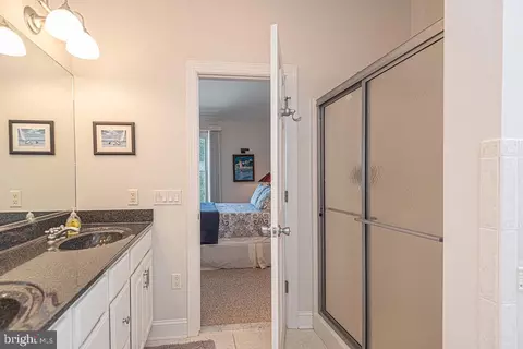 Bath - 504 Beaumont Ct, Ocean Pines, MD 21811 photo 3 of 9