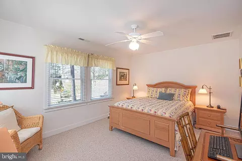 Bedroom - 504 Beaumont Ct, Ocean Pines, MD 21811 photo 5 of 7
