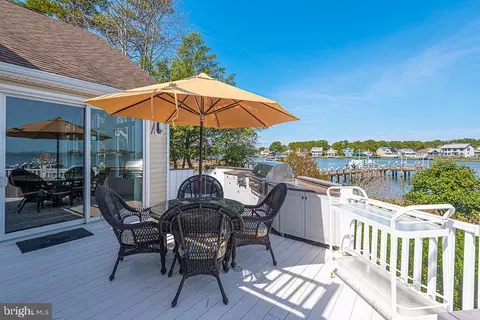 Exterior - 504 Beaumont Ct, Ocean Pines, MD 21811 photo 15 of 23