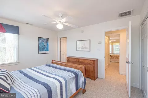 Bedroom - 504 Beaumont Ct, Ocean Pines, MD 21811 photo 4 of 7