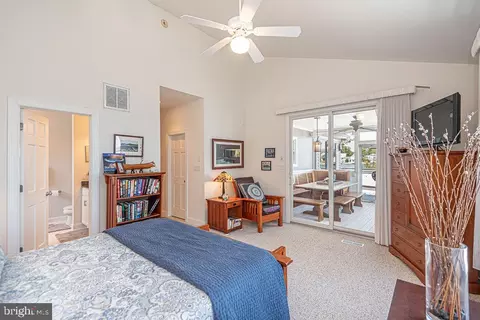 Bedroom - 504 Beaumont Ct, Ocean Pines, MD 21811 photo 2 of 7