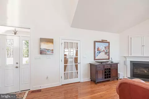 Entry Way - 504 Beaumont Ct, Ocean Pines, MD 21811 photo 5 of 7