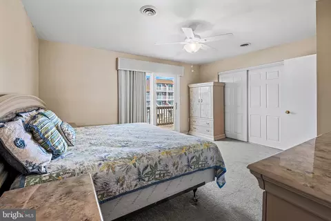 Bedroom - 11611 Windward Dr #E, Ocean City, MD 21842 photo 3 of 6