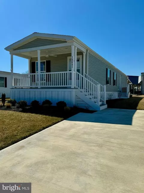 12421 Beach Life Ln, Ocean City, MD 21842