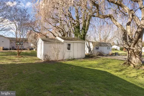 Exterior - 300 Broad St, Berlin, MD 21811 photo 15 of 18