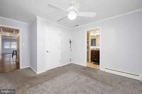 Bedroom - 300 Broad St, Berlin, MD 21811 photo 3 of 6