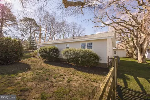 Exterior - 300 Broad St, Berlin, MD 21811 photo 8 of 18