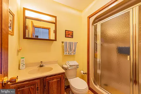 Bath - 148 Teal Cir, Ocean Pines, MD 21811 photo 2 of 3