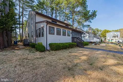 Exterior - 148 Teal Cir, Ocean Pines, MD 21811 photo 3 of 10