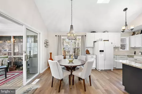 Dining - 16 Marview Dr, Ocean Pines, MD 21811 photo 1 of 2