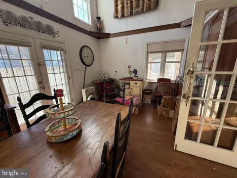 Dining - 207 S Washington St, Snow Hill, MD 21863 photo 3 of 3
