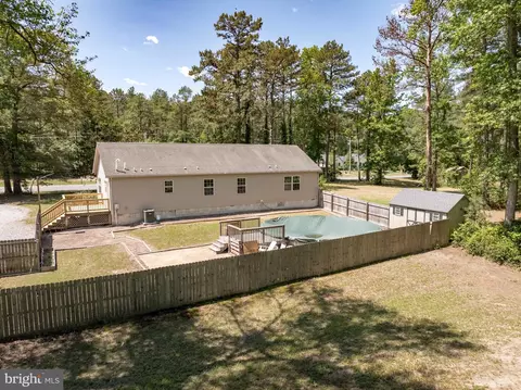 Exterior - 6635 Libertytown Rd, Berlin, MD 21811 photo 7 of 22