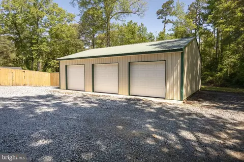 Exterior - 6635 Libertytown Rd, Berlin, MD 21811 photo 3 of 22