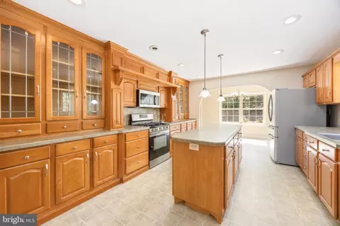 Kitchen - 6635 Libertytown Rd, Berlin, MD 21811 photo 9 of 9