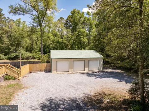 Exterior - 6635 Libertytown Rd, Berlin, MD 21811 photo 4 of 22
