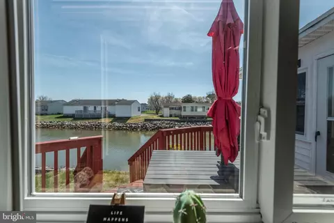 12 Coastal Dr, Berlin, MD 21811 photo 13