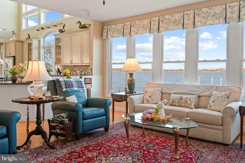 Living - 46 Boatswain Dr, Berlin, MD 21811 photo 1 of 2