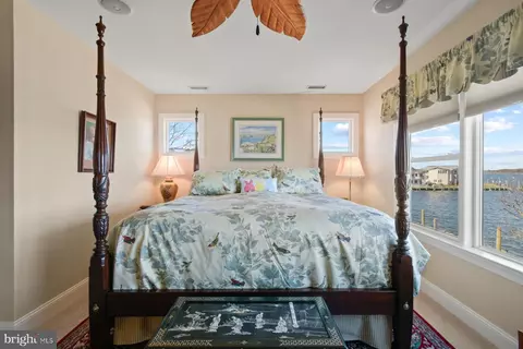 Bedroom - 46 Boatswain Dr, Berlin, MD 21811 photo 3 of 10