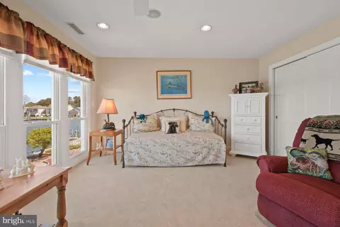 Bedroom - 46 Boatswain Dr, Berlin, MD 21811 photo 1 of 10