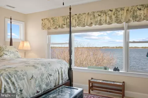 Bedroom - 46 Boatswain Dr, Berlin, MD 21811 photo 4 of 10