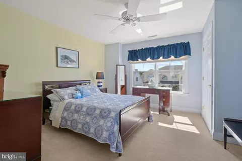 Bedroom - 46 Boatswain Dr, Berlin, MD 21811 photo 6 of 10