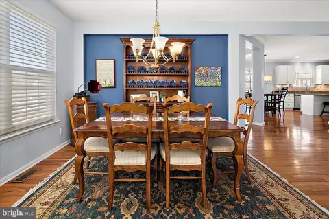 Dining - 343 Dueling Way, Berlin, MD 21811 photo 3 of 5