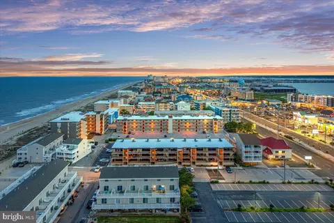 2 48th St #1602, Ocean City, MD 21842