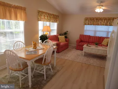 Dining - 219 Timberline Cir, Berlin, MD 21811 photo 1 of 3