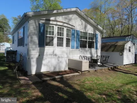 Exterior - 219 Timberline Cir, Berlin, MD 21811 photo 3 of 17