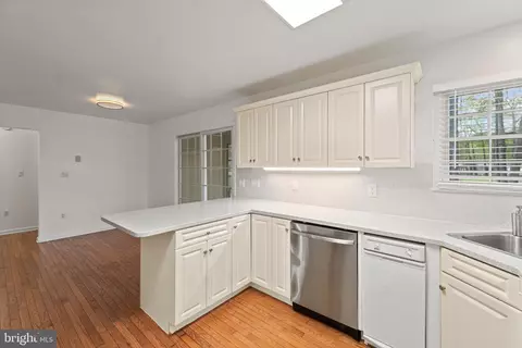 Kitchen - 52 Hingham Ln, Ocean Pines, MD 21811 photo 4 of 5