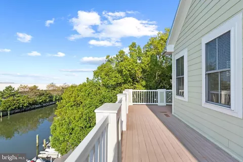 27 Island Edge Dr #27C, Ocean City, MD 21842