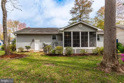 Exterior - 258 Ocean Pkwy, Berlin, MD 21811 photo 5 of 18