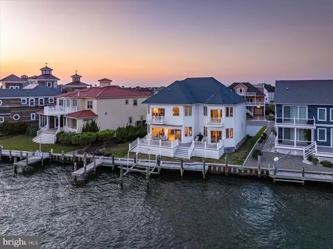 311 S Heron Gull Ct, Ocean City, MD 21842