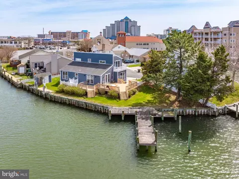 216 Kingfish Rd, Ocean City, MD 21842