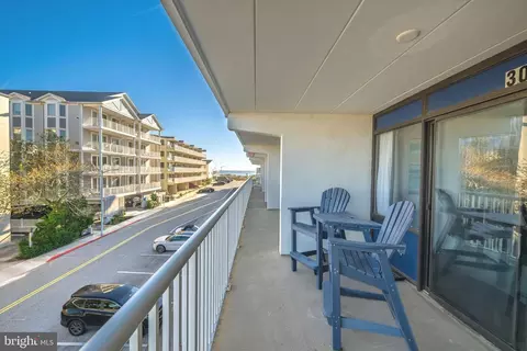15 35th St #305, Ocean City, MD 21842