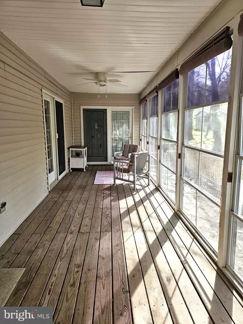 Exterior - 48 Windjammer Rd, Ocean Pines, MD 21811 photo 2 of 4