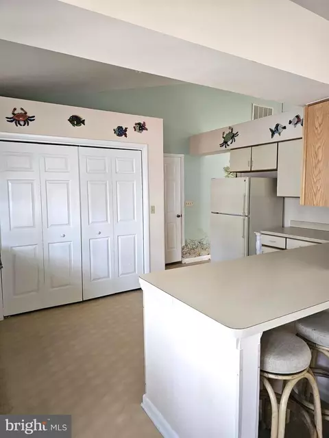 Kitchen - 48 Windjammer Rd, Ocean Pines, MD 21811 photo 2 of 5