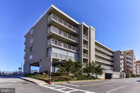 13908 Wight St #207, Ocean City, MD 21842