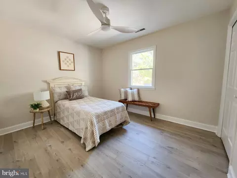 Bedroom - 14 White Sail Cir, Ocean Pines, MD 21811 photo 6 of 7