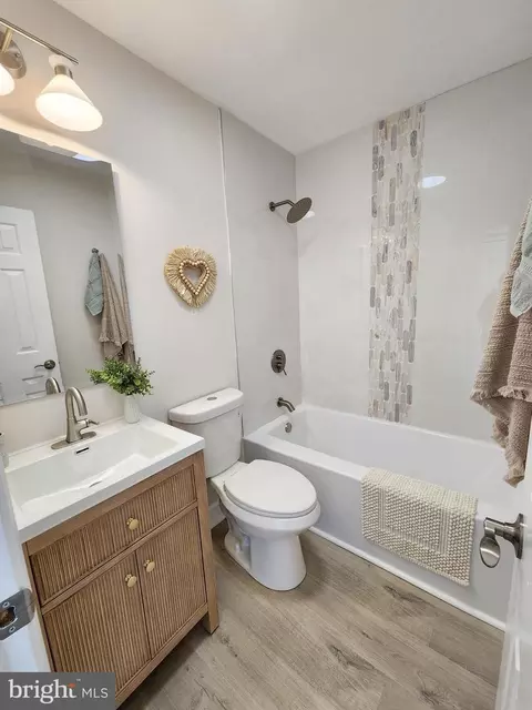 Bath - 14 White Sail Cir, Ocean Pines, MD 21811 photo 5 of 5