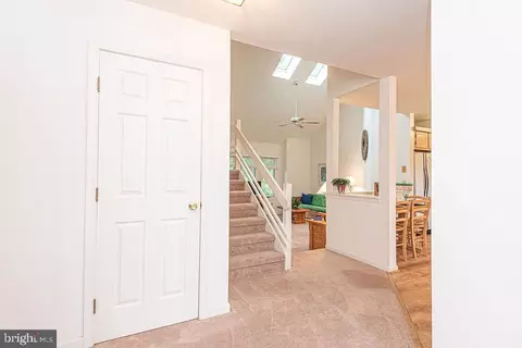 Entry Way - 7 Alden Ct, Ocean Pines, MD 21811 photo 5 of 9