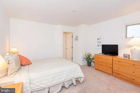 Bedroom - 7 Alden Ct, Ocean Pines, MD 21811 photo 2 of 14