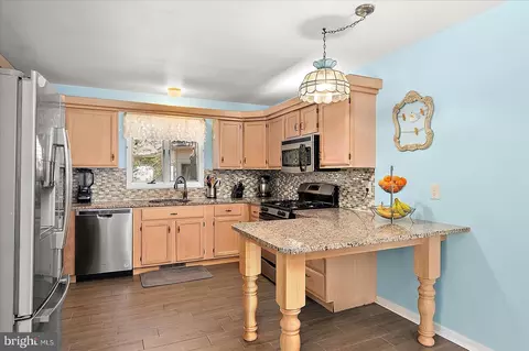 Kitchen - 14 Juneway Ln, Ocean Pines, MD 21811 photo 3 of 6