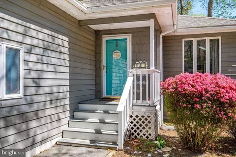 Exterior - 14 Juneway Ln, Ocean Pines, MD 21811 photo 5 of 12