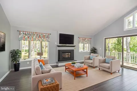 Living - 63 Drawbridge Rd, Ocean Pines, MD 21811 photo 2 of 7