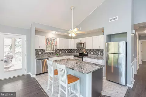Kitchen - 63 Drawbridge Rd, Ocean Pines, MD 21811 photo 1 of 7