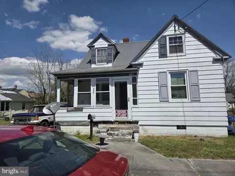407 409 Walnut St, Pocomoke City, MD 21851