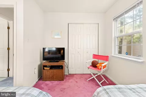 Bedroom - 1038 Ocean Pkwy, Ocean Pines, MD 21811 photo 4 of 5